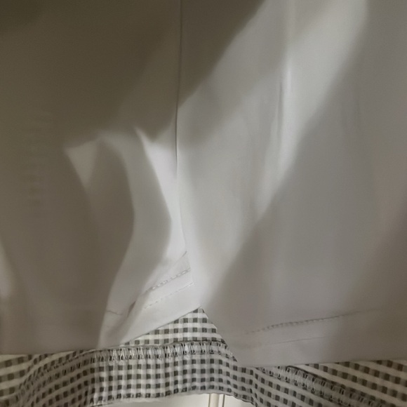 Skort - Picture 2 of 4